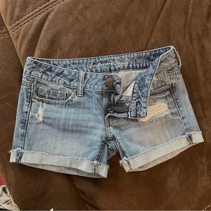 American Eagle Jean shorts SZ 2